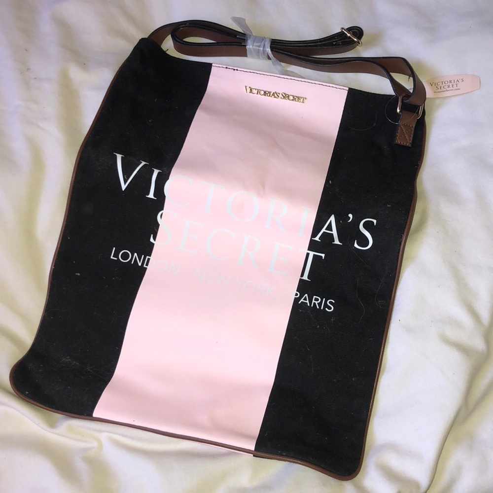 NWT Victoria’s Secret tote limited edition